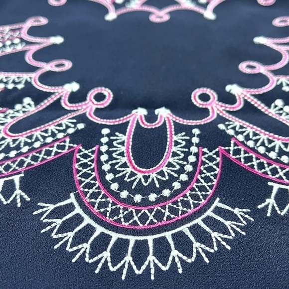 NWT Eliza J Navy and Purple Embroidered Shift Dress sz 10 - Picture 8 of 15